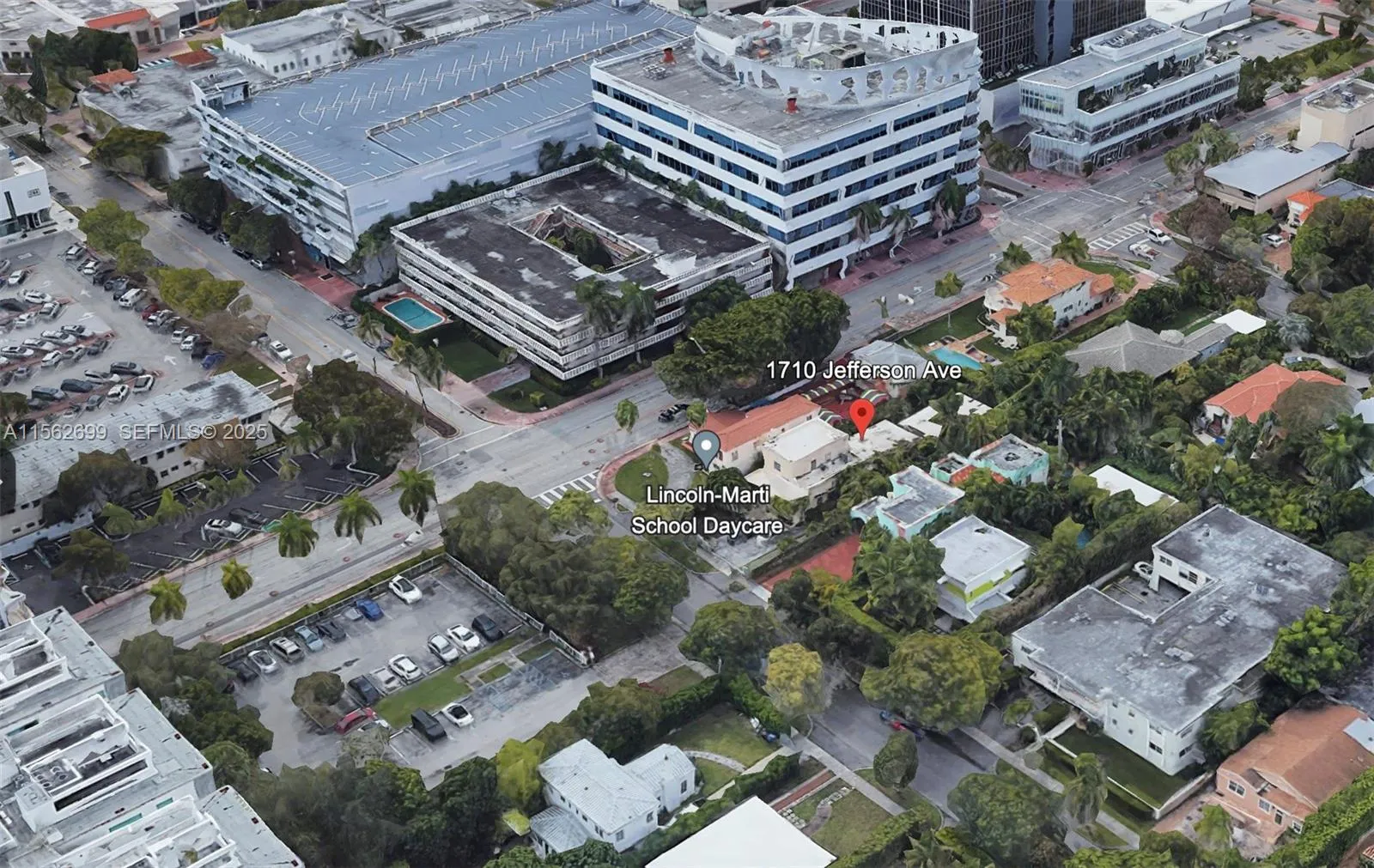 Foto de propiedad en 1710 Jefferson Avenue, Miami Beach, FL 33139 Miami Beach con MLS# 
