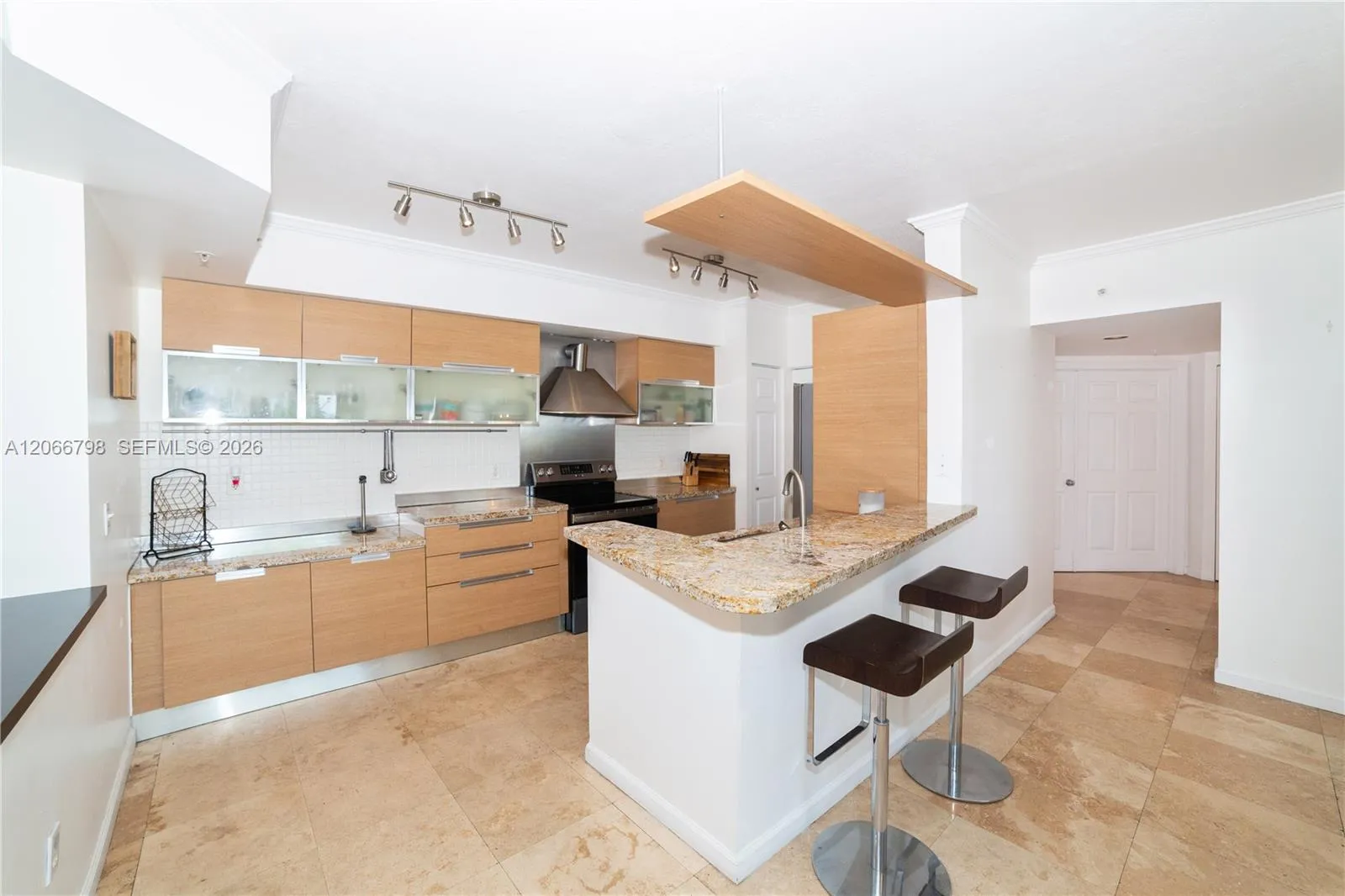Foto de propiedad en 17100 N Bay Road 1501, Sunny Isles Beach, FL 33160 Sunny Isles Beach con MLS# 