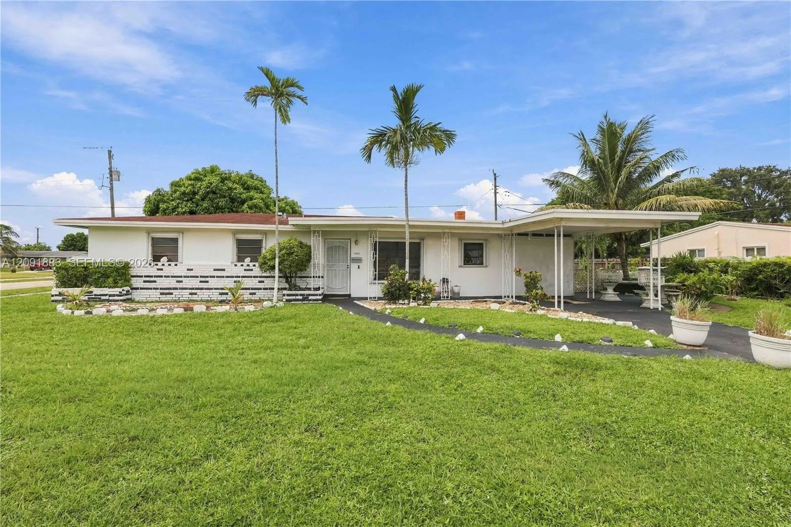 En Venta 17100 NW 45th Court, Miami Gardens, FL 33055, Miami Gardens, FL 33055