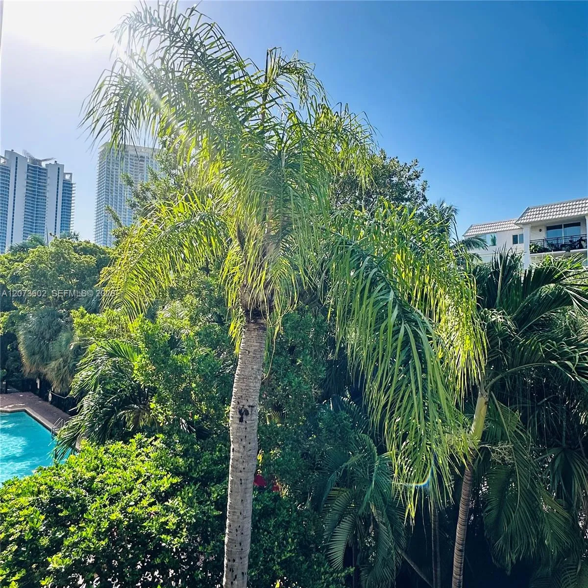 Foto de propiedad en 17125 N Bay Road 3311, Sunny Isles Beach, FL 33160 Sunny Isles Beach con MLS# 
