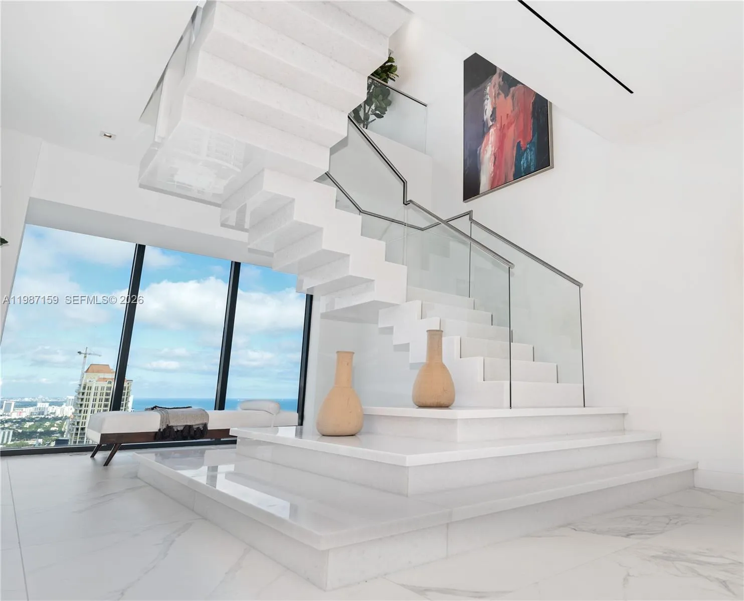 Foto de propiedad en 17141 Collins Avenue 4501/4601, Sunny Isles Beach, FL 33160 Sunny Isles Beach con MLS# 