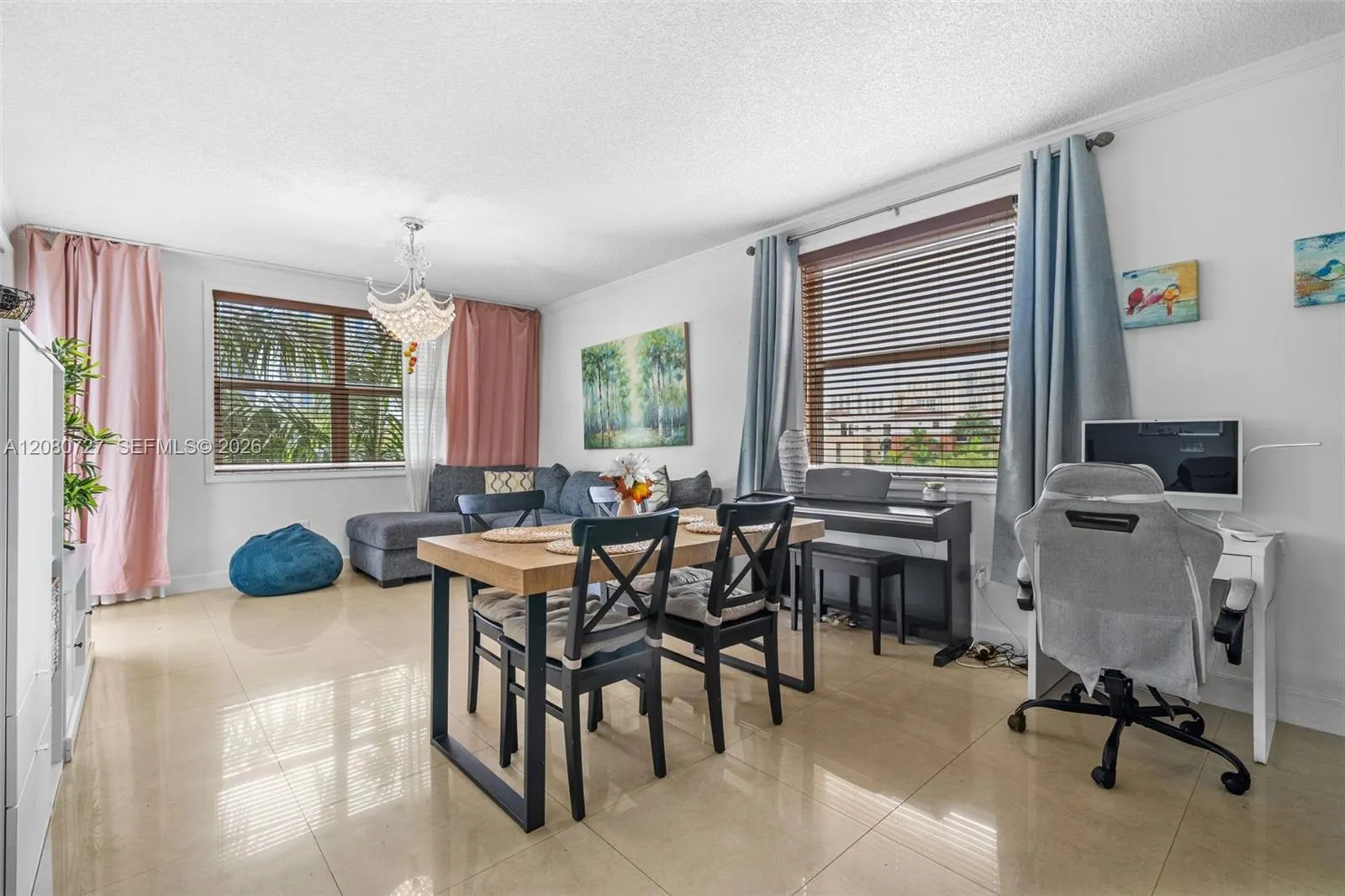 Foto de propiedad en 17150 N Bay Road 2516, Sunny Isles Beach, FL 33160 Sunny Isles Beach con MLS# 