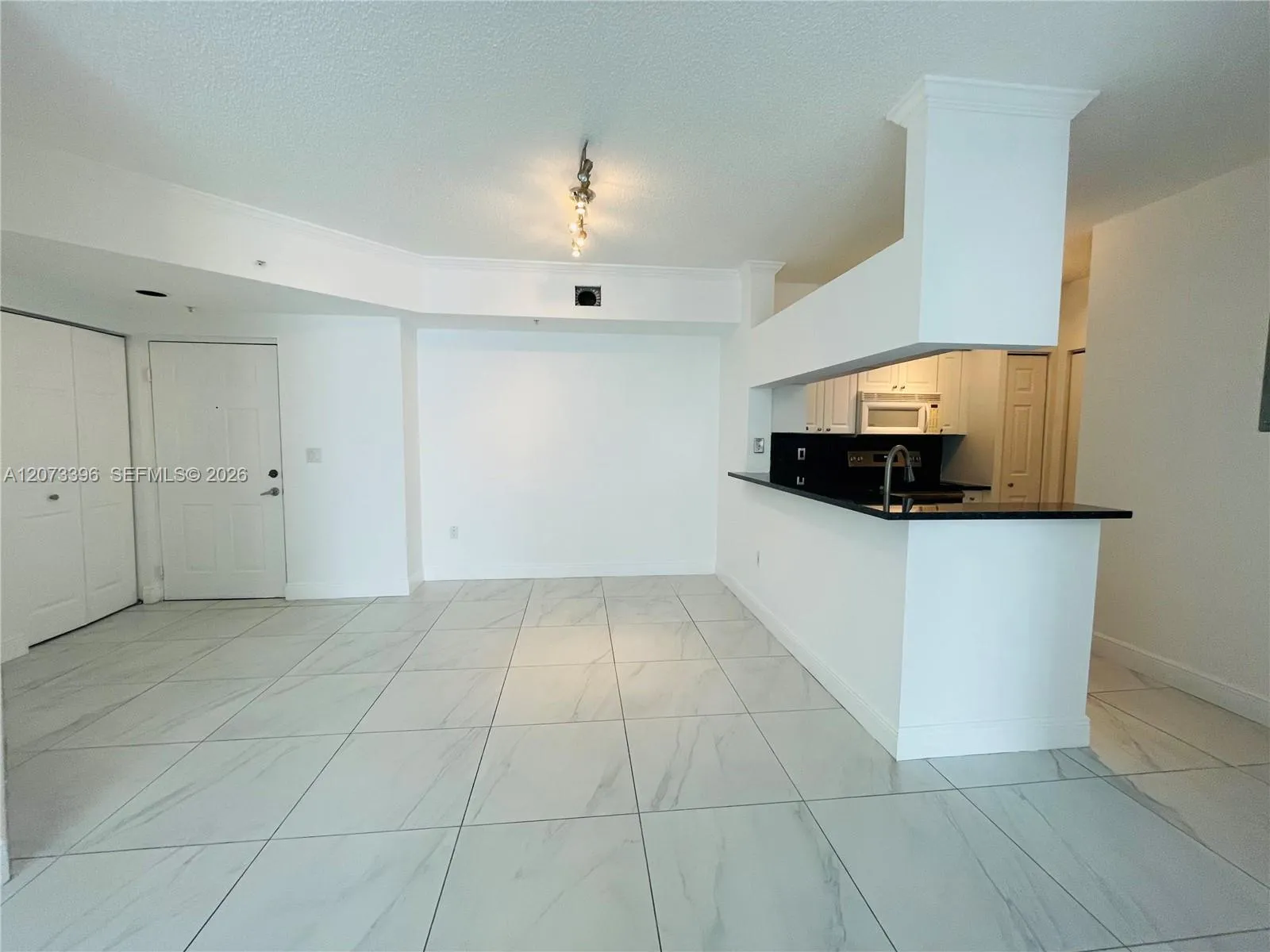 Foto de propiedad en 17150 N Bay Road 2902, Sunny Isles Beach, FL 33160 Sunny Isles Beach con MLS# 
