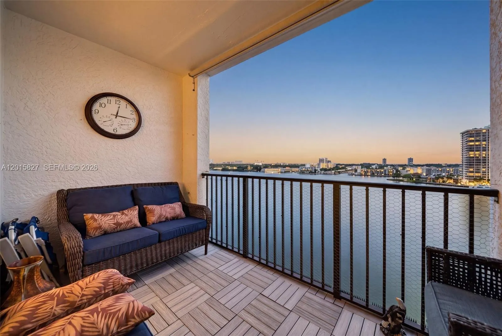 Foto de propiedad en 17150 N Bay Road 2905, Sunny Isles Beach, FL 33160 Sunny Isles Beach con MLS# 