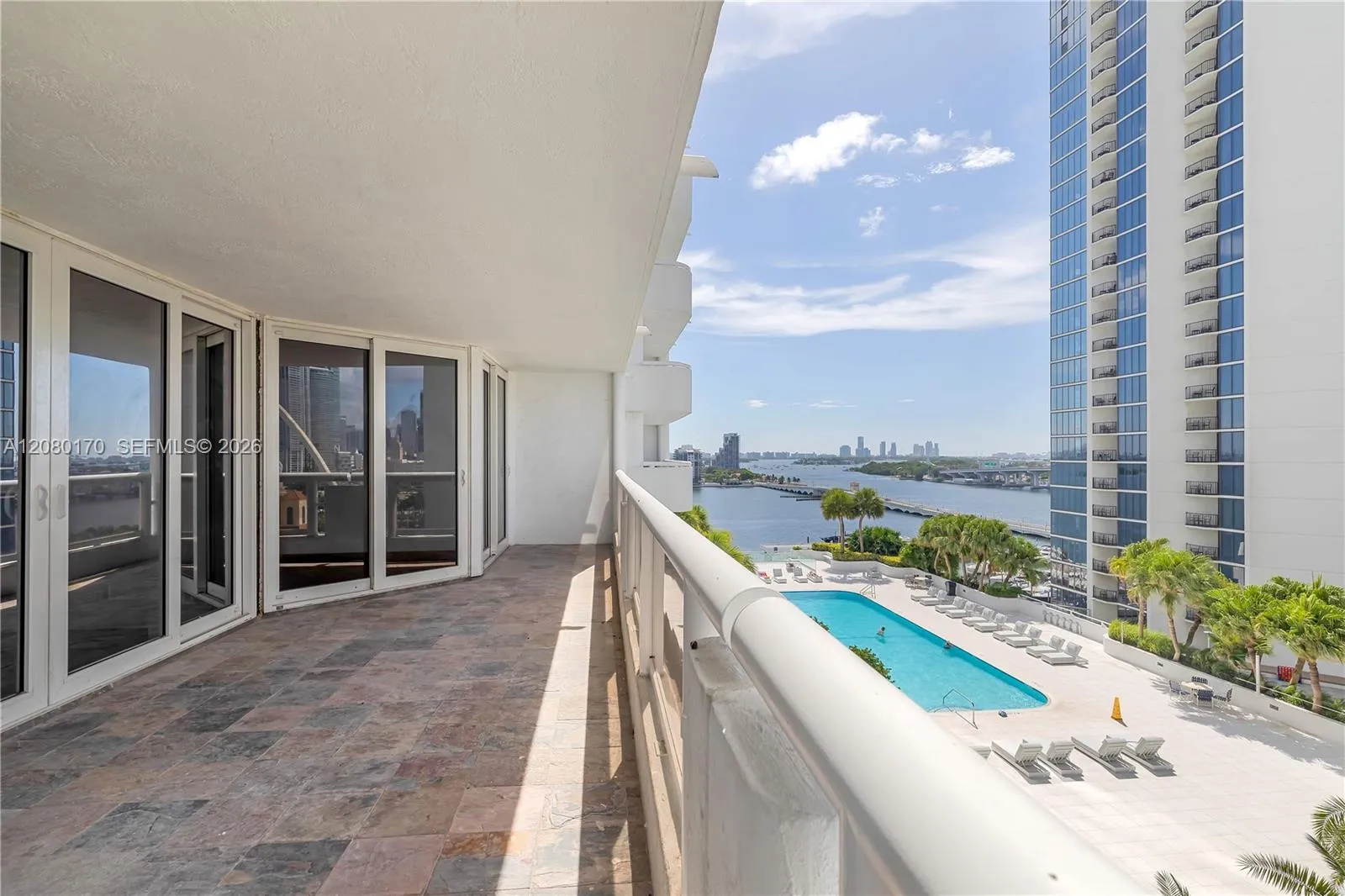 En Renta 1717 N Bayshore Drive A-1541, Miami, FL 33132, Miami, FL 33132