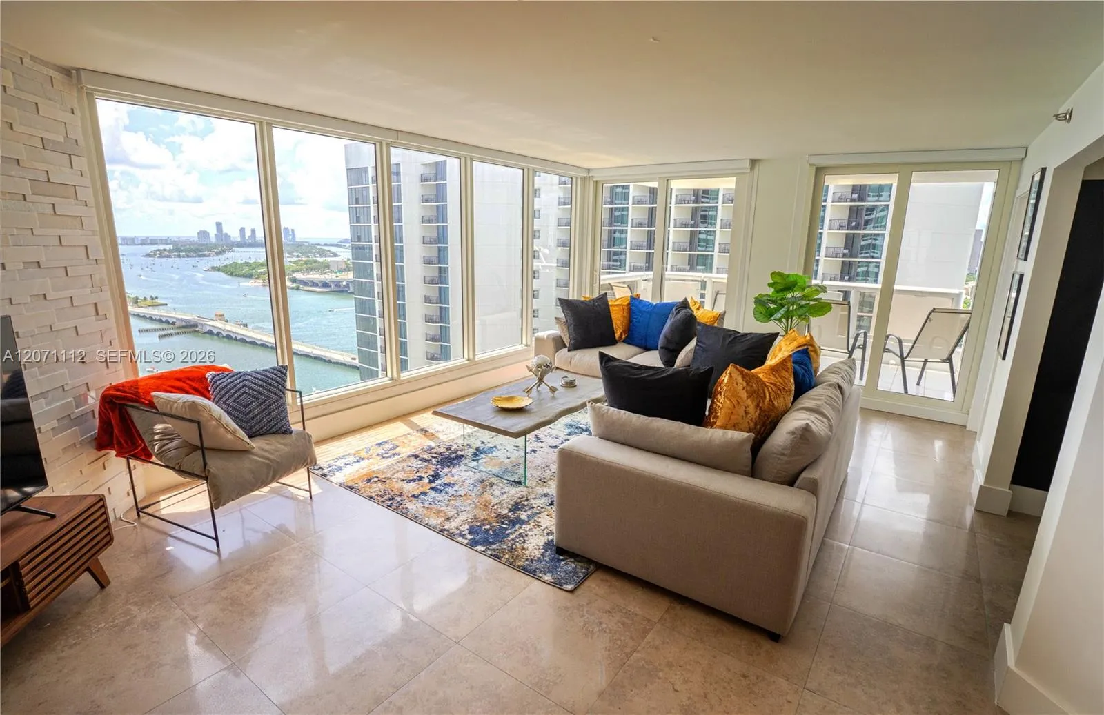 Foto de propiedad en 1717 N Bayshore Drive A-3157, Miami, FL 33132 Miami con MLS#