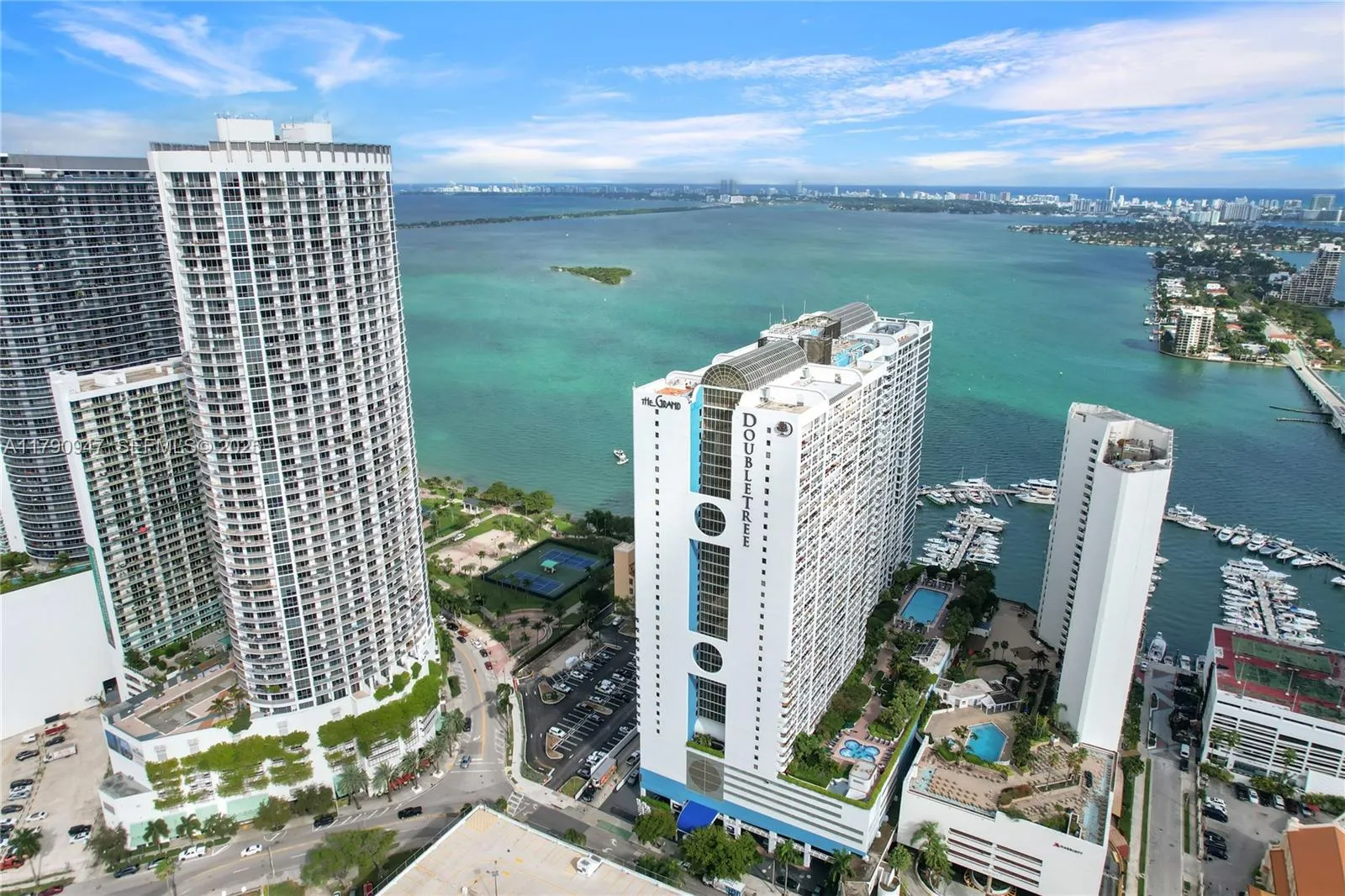 Foto de propiedad en 1717 N Bayshore Drive A3144, Miami, FL 33132 Miami con MLS#