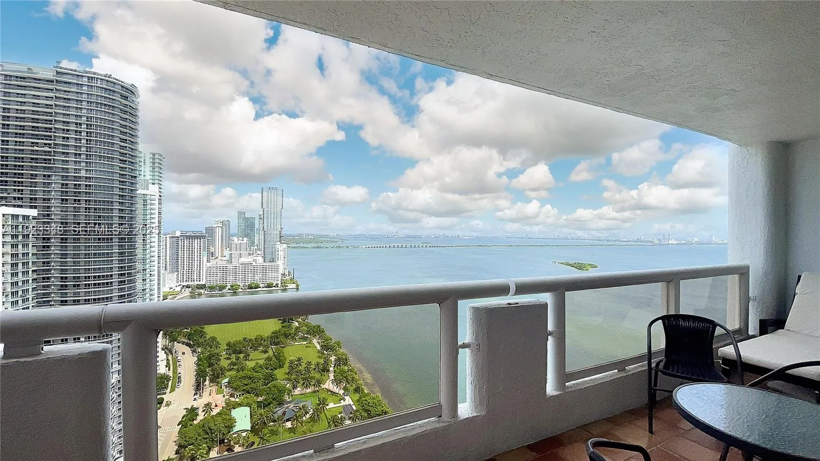 Alquilada 1717 N Bayshore Drive D-3937, Miami, FL 33132, Miami, FL 33132