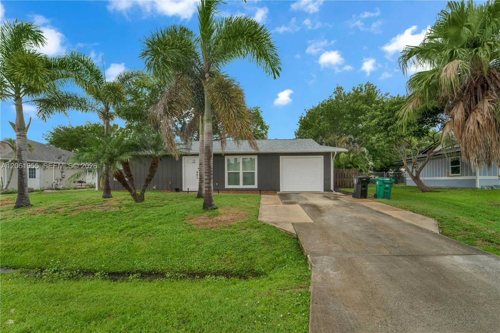 En Venta 1718 SW Mcallister Lane, Port St. Lucie, FL 34953, Port St. Lucie, FL 34953