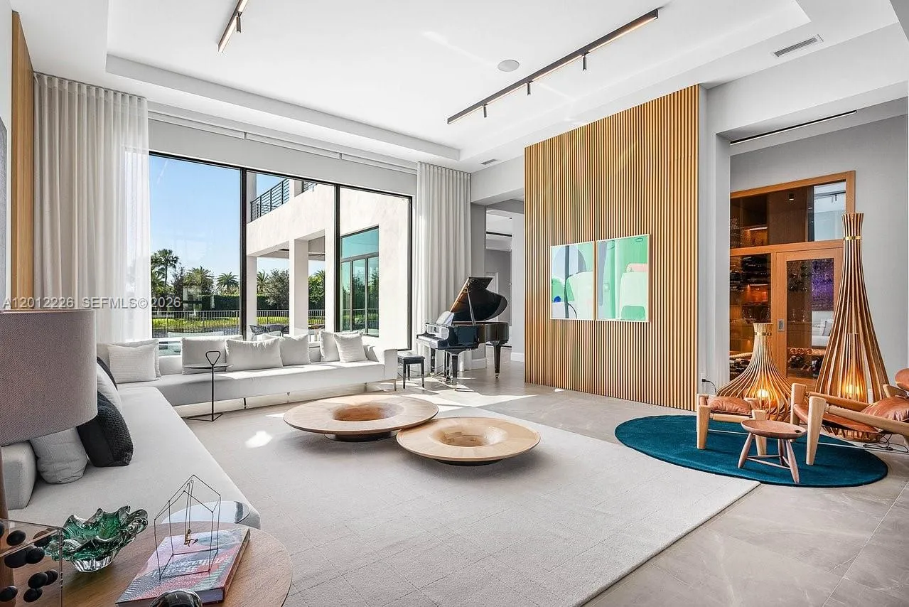 Foto de propiedad en 17187 Brulee Breeze Way, Boca Raton, FL 33496 Boca Raton con MLS# 