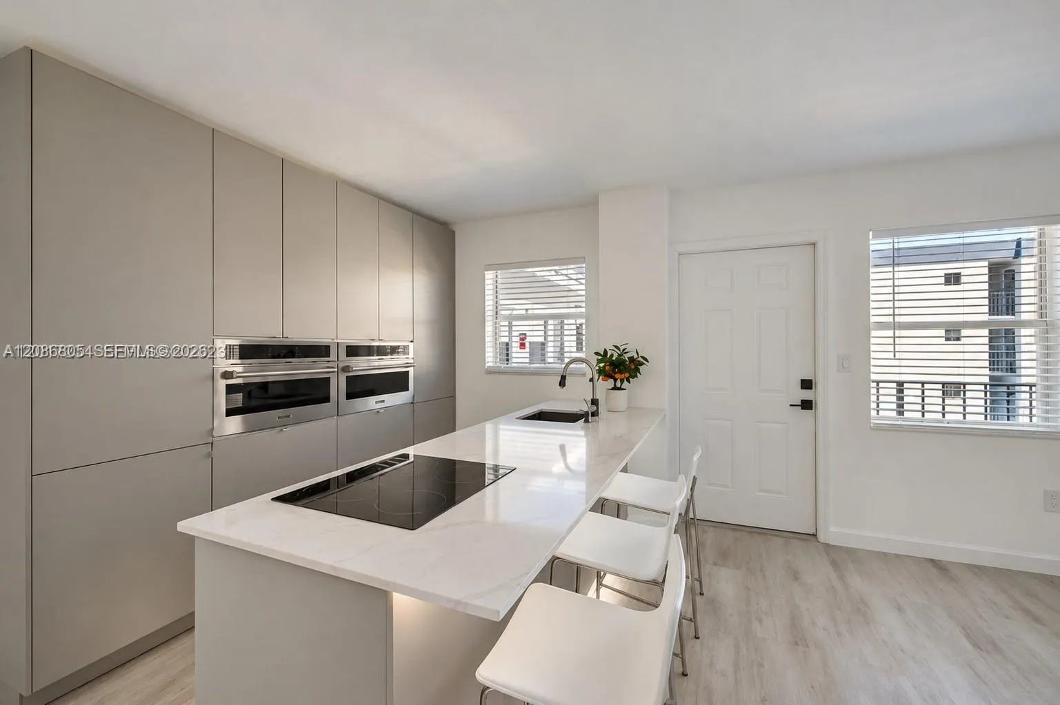 En Venta 1720 Jefferson Street 511, Hollywood, FL 33020, Hollywood, FL 33020