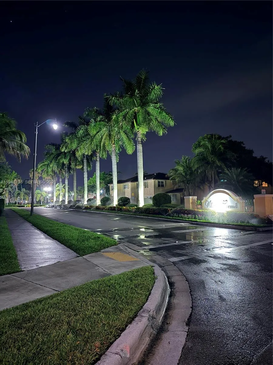 Alquilada 1720 NE 33rd Avenue 201-5, Homestead, FL 33033, Homestead, FL 33033