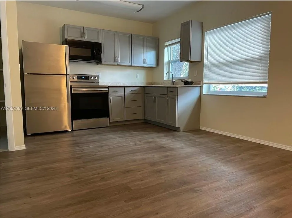 Foto de propiedad en 1720 Pierce Street 1, Hollywood, FL 33020 Hollywood con MLS# 