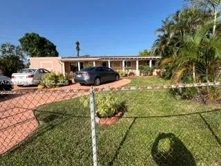 En Venta 17201 NW 54th Court, Miami Gardens, FL 33055, Miami Gardens, FL 33055