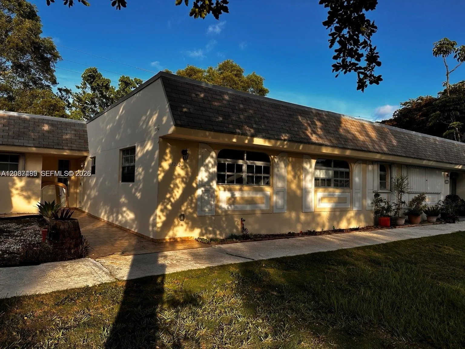 En Renta 17215 SW 112 Court II2543, Miami, FL 33157, Miami, FL 33157