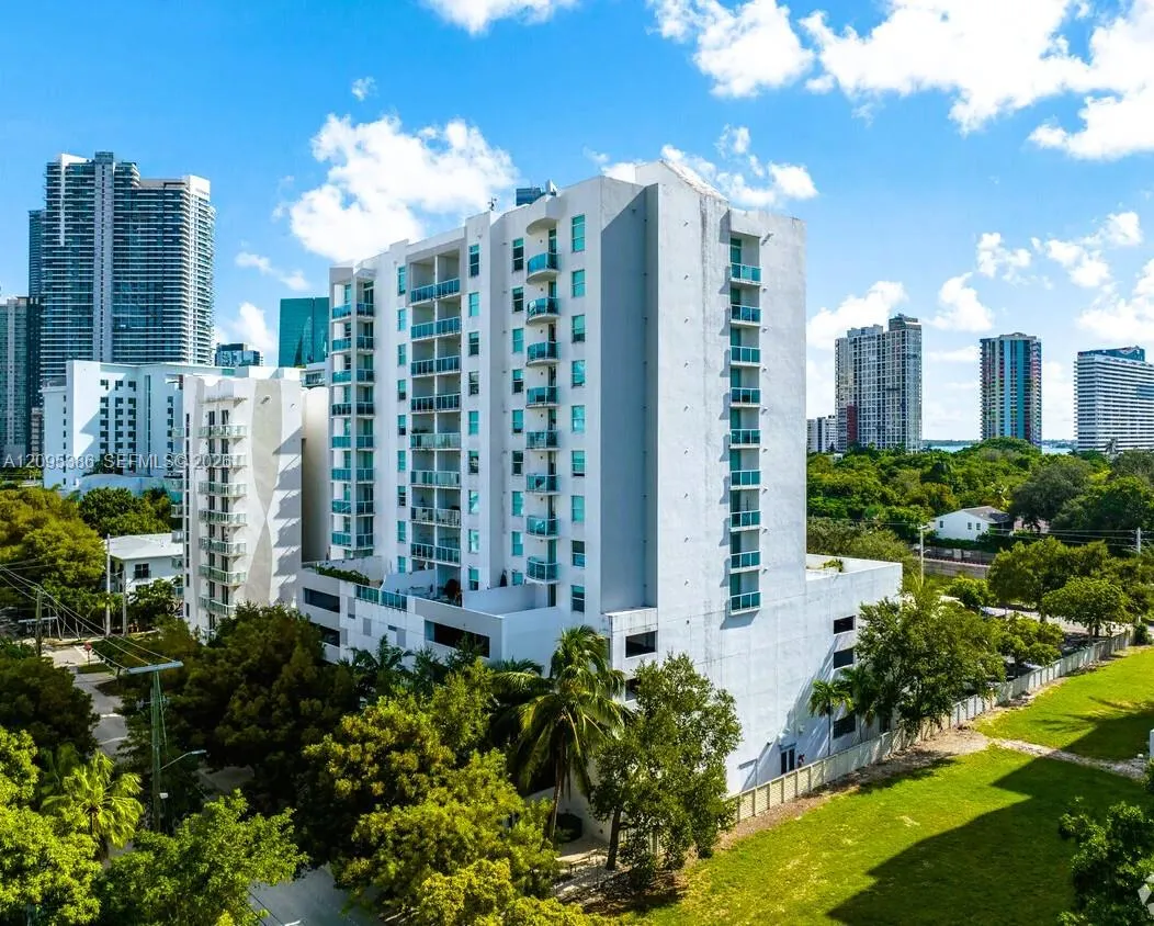 En Renta 1723 SW 2nd Avenue 609, Miami, FL 33129, Miami, FL 33129