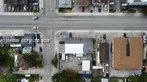 Foto de propiedad en 173 E 9th Street, Hialeah, FL 33010 Hialeah con MLS# 