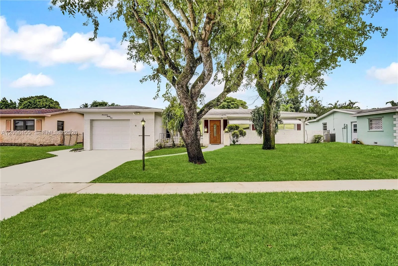 En Venta 1731 NW 86th Avenue, Pembroke Pines, FL 33024, Pembroke Pines, FL 33024