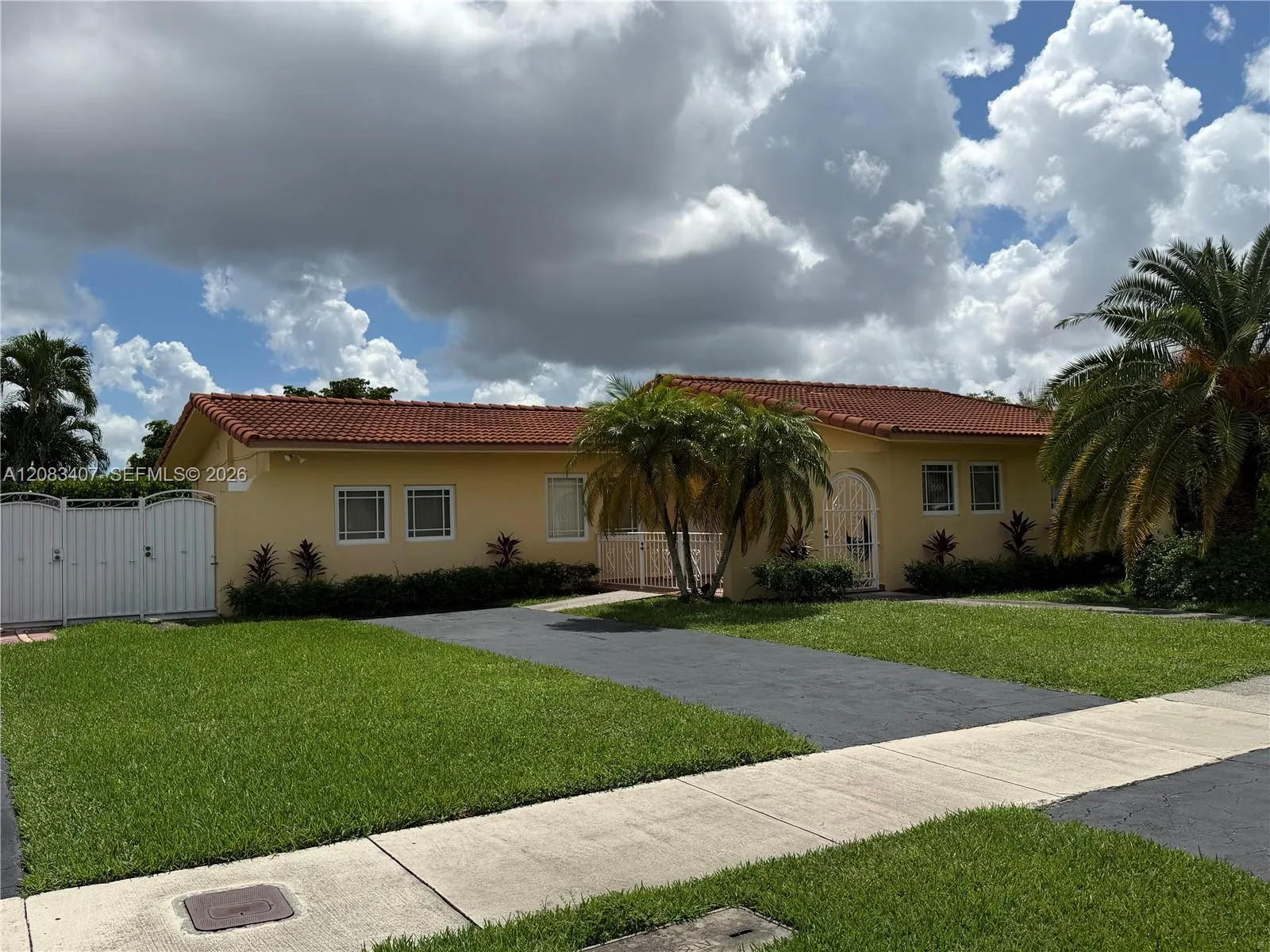 En Renta 1731 SW 103rd Avenue, Miami, FL 33165, Miami, FL 33165