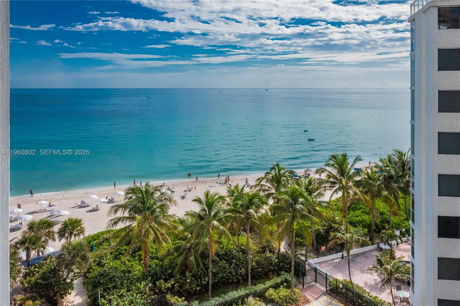 Foto de propiedad en 17315 Collins Avenue 803, Sunny Isles Beach, FL 33160 Sunny Isles Beach con MLS# 