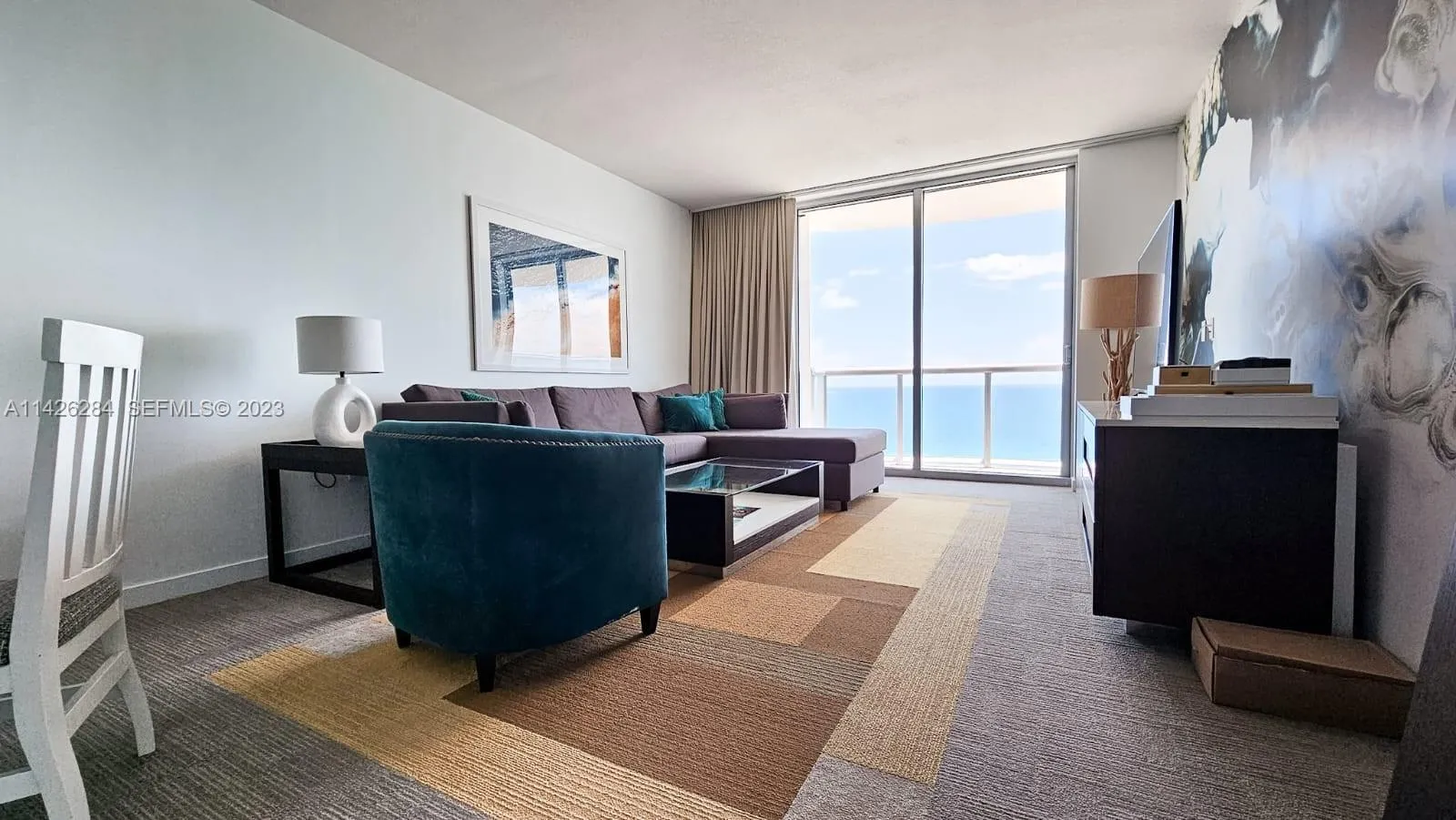 Foto de propiedad en 17315 E Collins Avenue 1102, Sunny Isles Beach, FL 33160 Sunny Isles Beach con MLS# 
