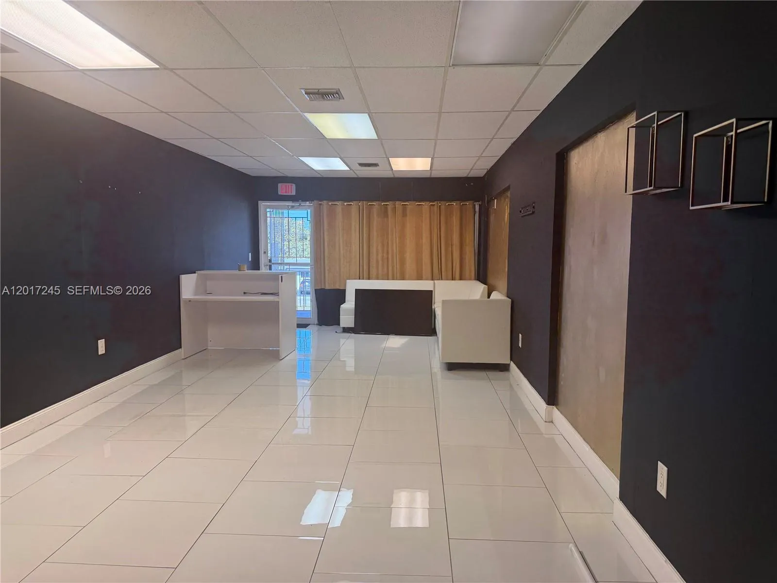 Foto de propiedad en 17325 NW 27th Avenue 201, Miami Gardens, FL 33056 Miami Gardens con MLS# 
