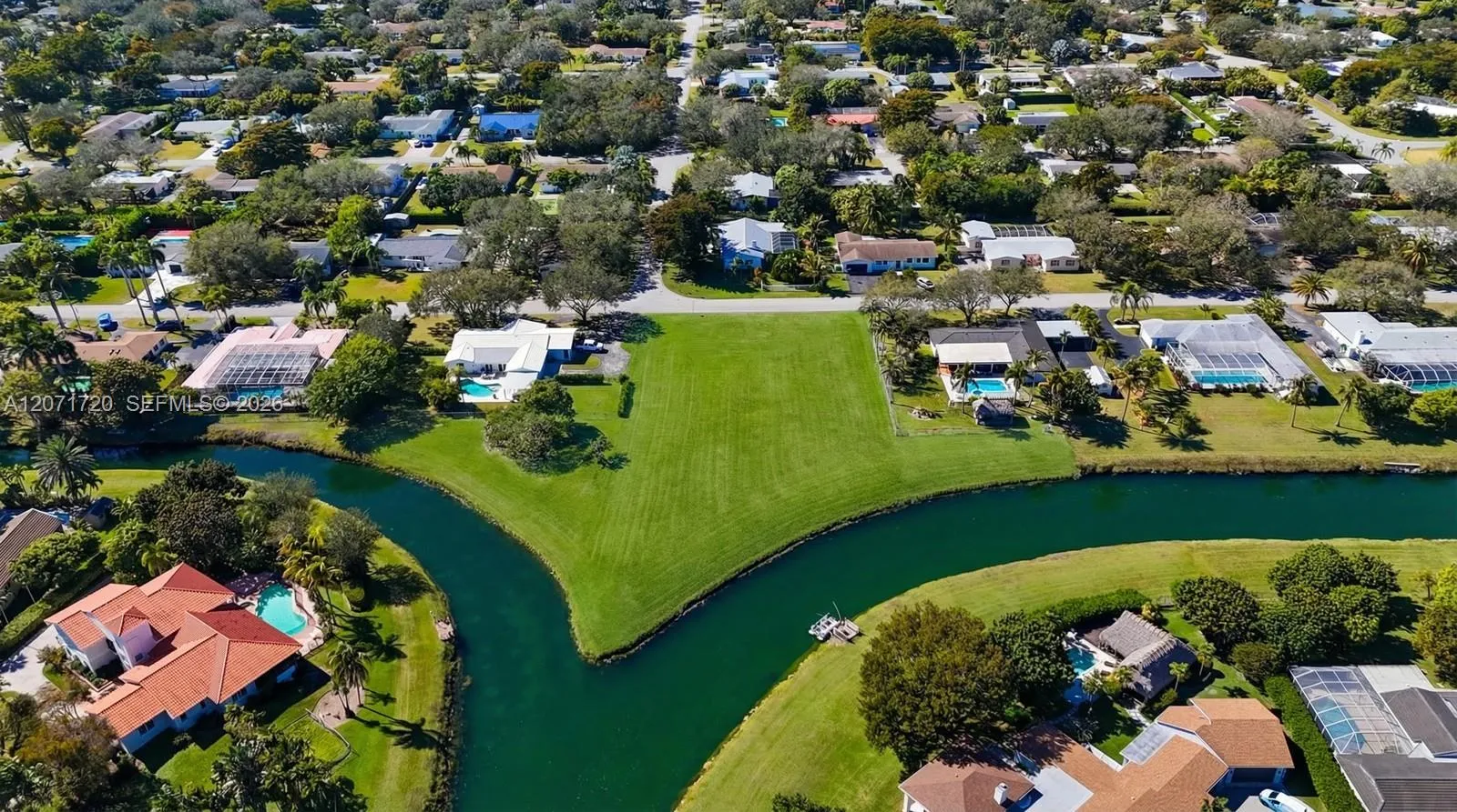En Venta 17325 SW 84 Avenue, Palmetto Bay, FL 33157, Palmetto Bay, FL 33157