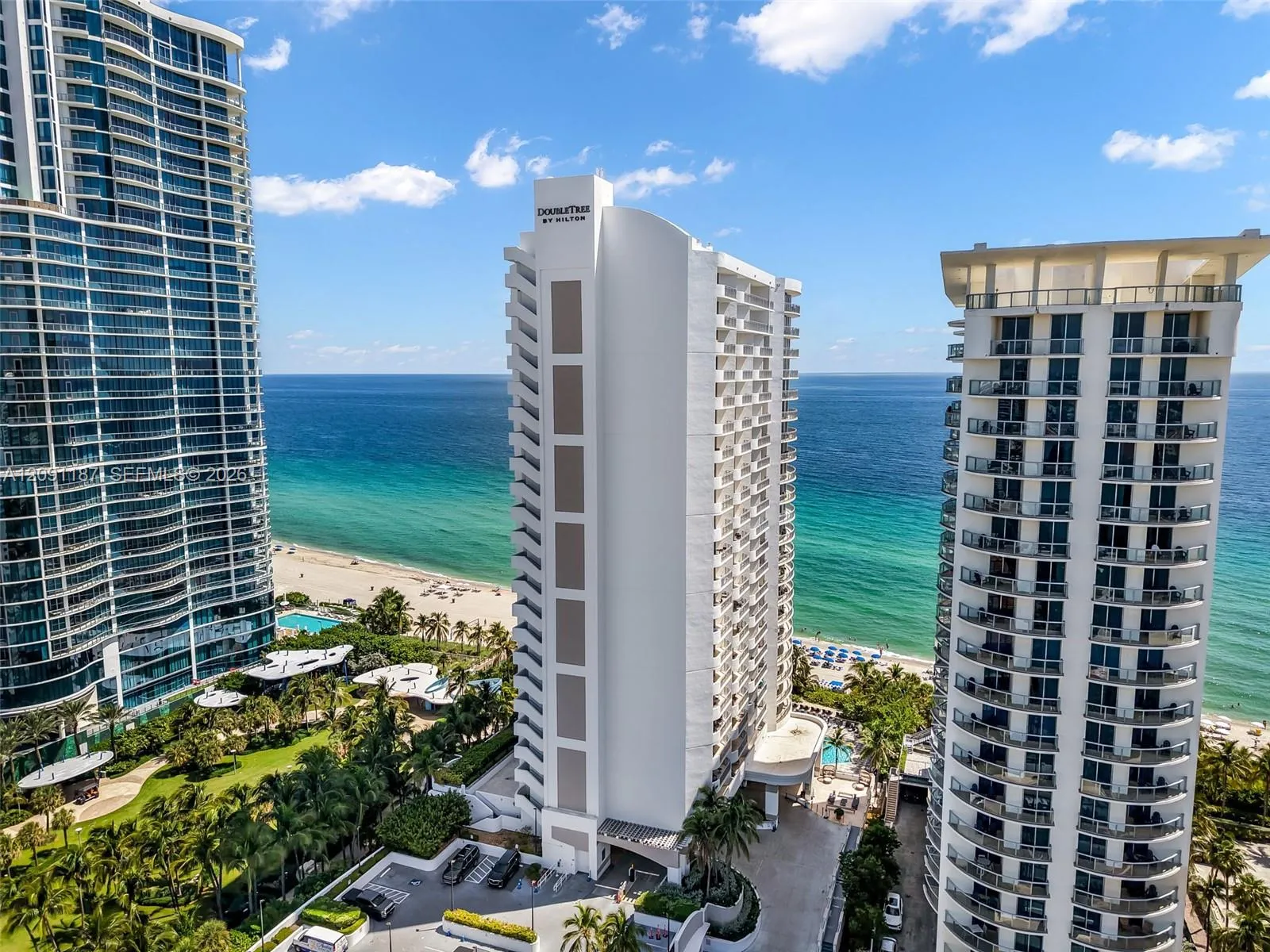 En Venta 17375 Collins Avenue 1404, Sunny Isles Beach, FL 33160, Sunny Isles Beach, FL 33160