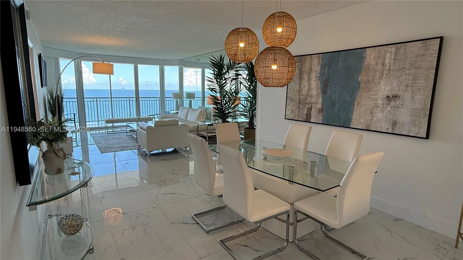 Foto de propiedad en 17375 Collins Avenue 1901, Sunny Isles Beach, FL 33160 Sunny Isles Beach con MLS# 