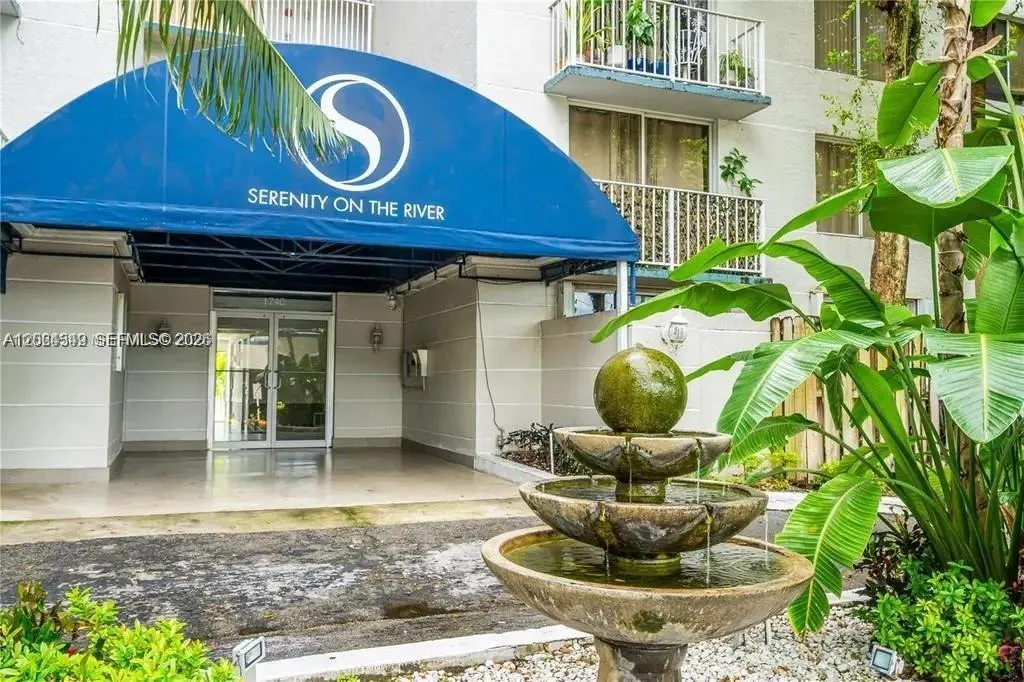 Foto de propiedad en 1740 N River Drive 419, Miami, FL 33125 Miami con MLS# 