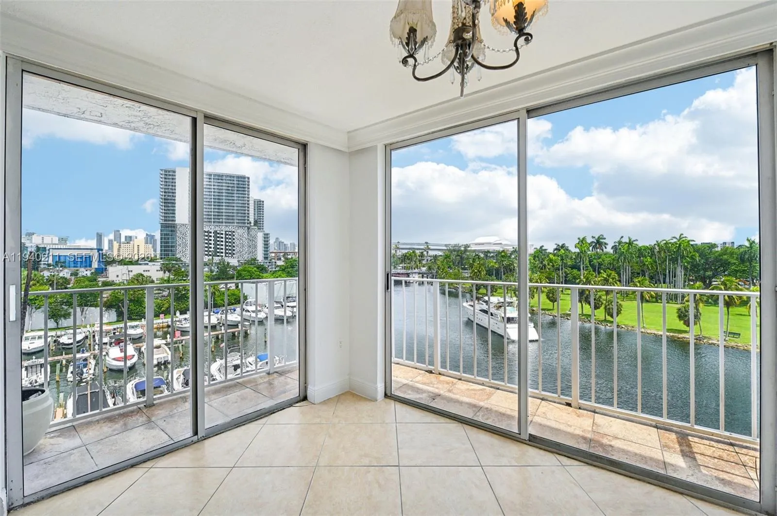 Foto de propiedad en 1740 N River Drive 614, Miami, FL 33125 Miami con MLS# 