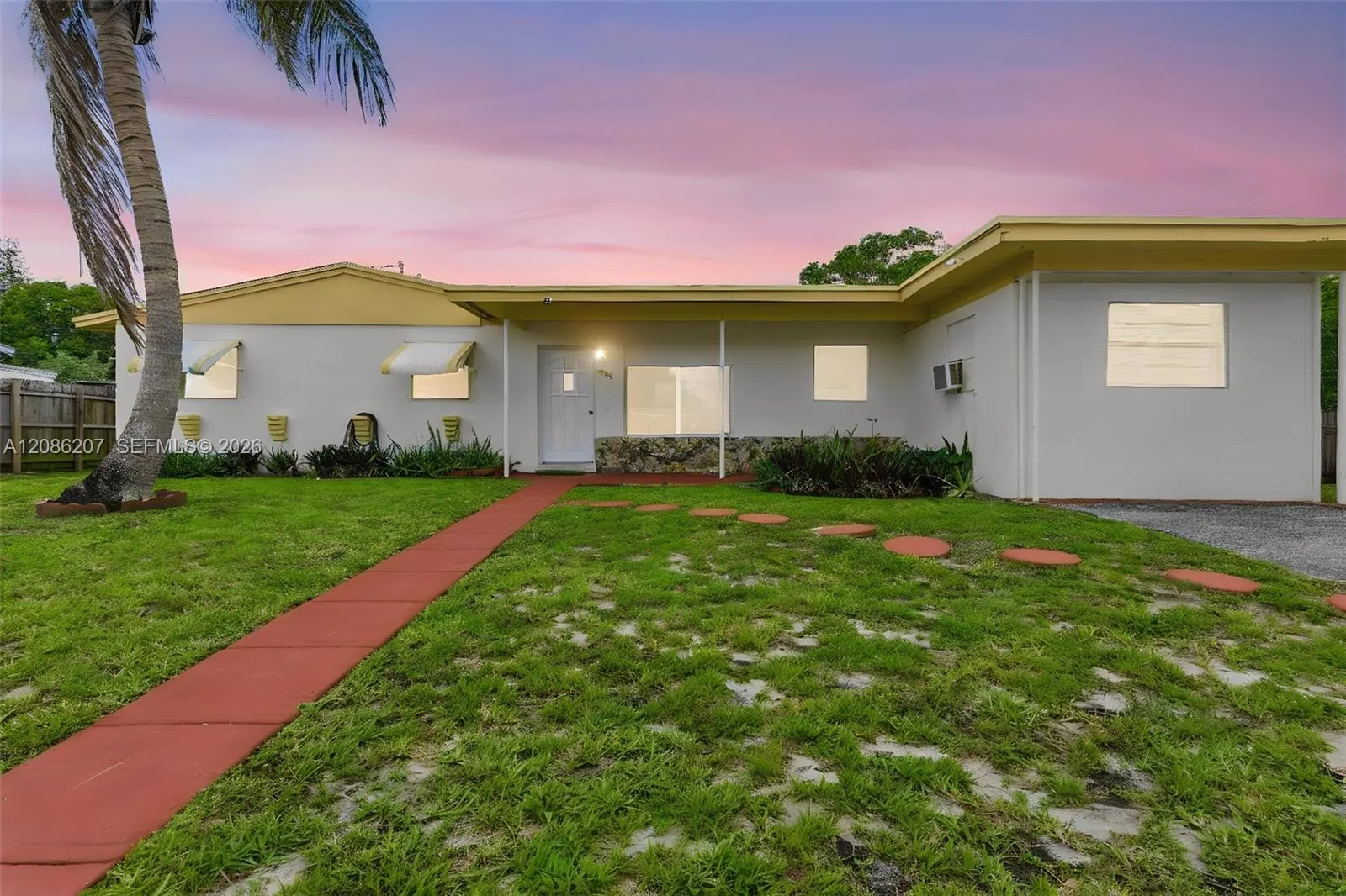 En Venta 17432 NW 48th Court, Miami Gardens, FL 33055, Miami Gardens, FL 33055