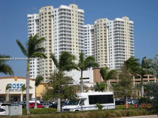 En Renta 1745 E Hallandale Beach Boulevard 1406W, Hallandale Beach, FL 33009, Hallandale Beach, FL 33009