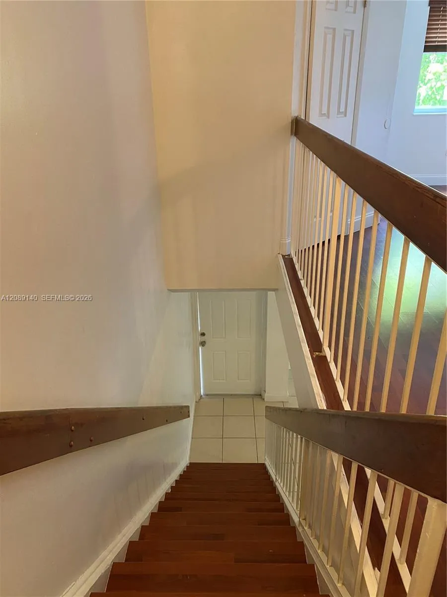 En Renta 17455 NW 67th Court L-17, Hialeah, FL 33015, Hialeah, FL 33015
