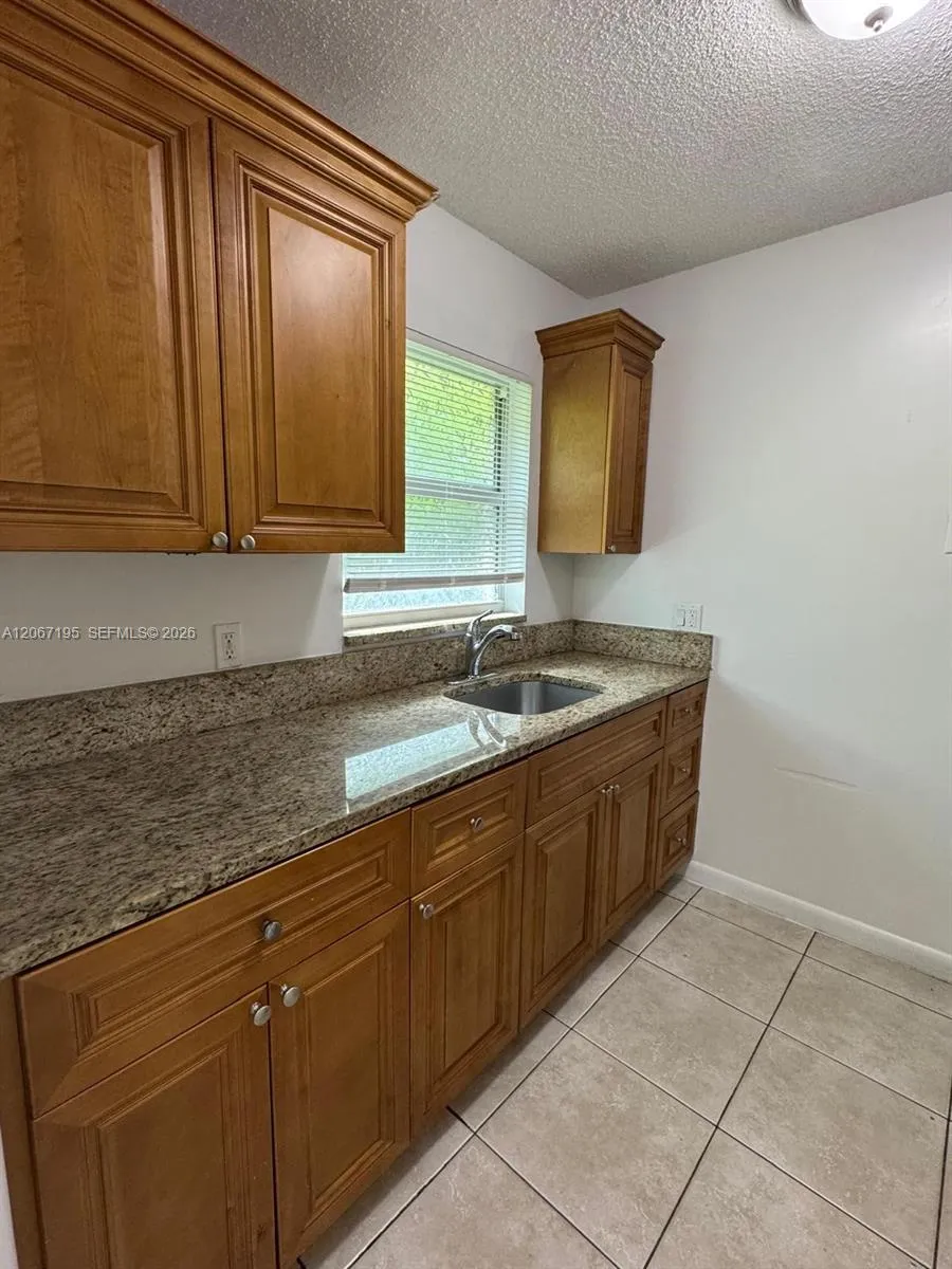 Foto de propiedad en 1746 N 3rd Avenue N 2, Lake Worth, FL 33460 Lake Worth con MLS# 