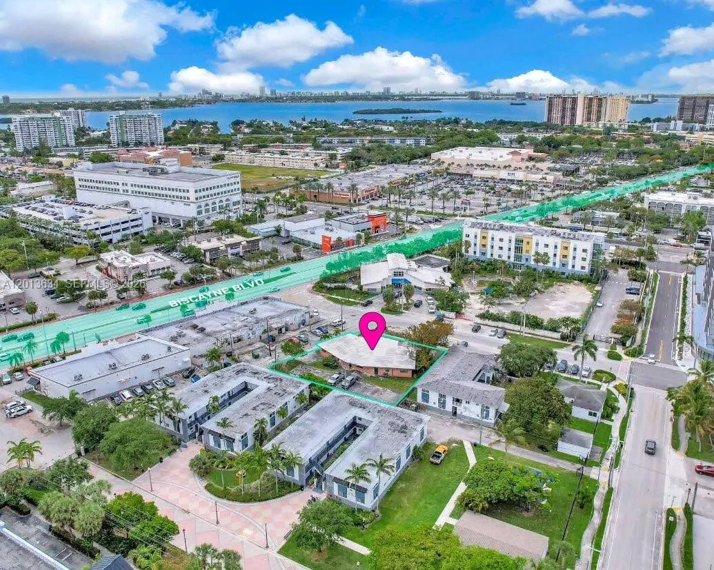 En Venta 1747 NE 124th Street, North Miami, FL 33181, North Miami, FL 33181