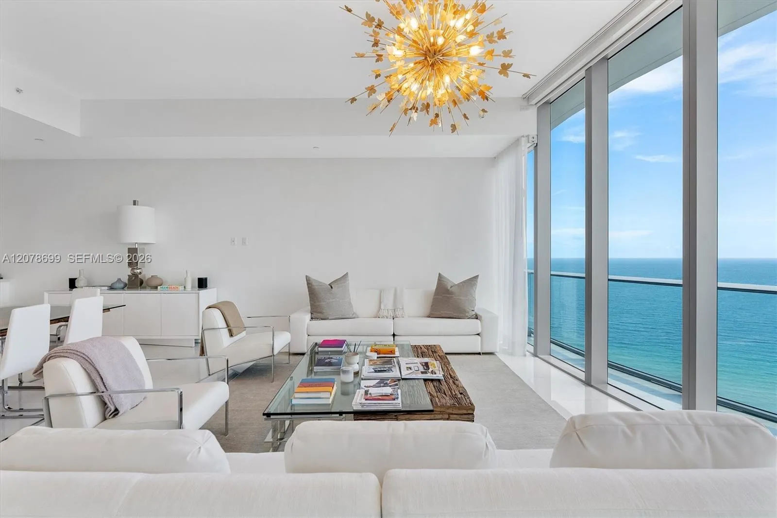 Foto de propiedad en 17475 Collins Avenue 2203, Sunny Isles Beach, FL 33160 Sunny Isles Beach con MLS# 
