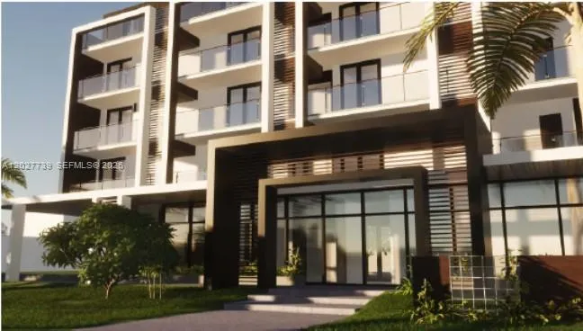 Foto de propiedad en 1749 NE 149, North Miami, FL 33181 North Miami con MLS# 