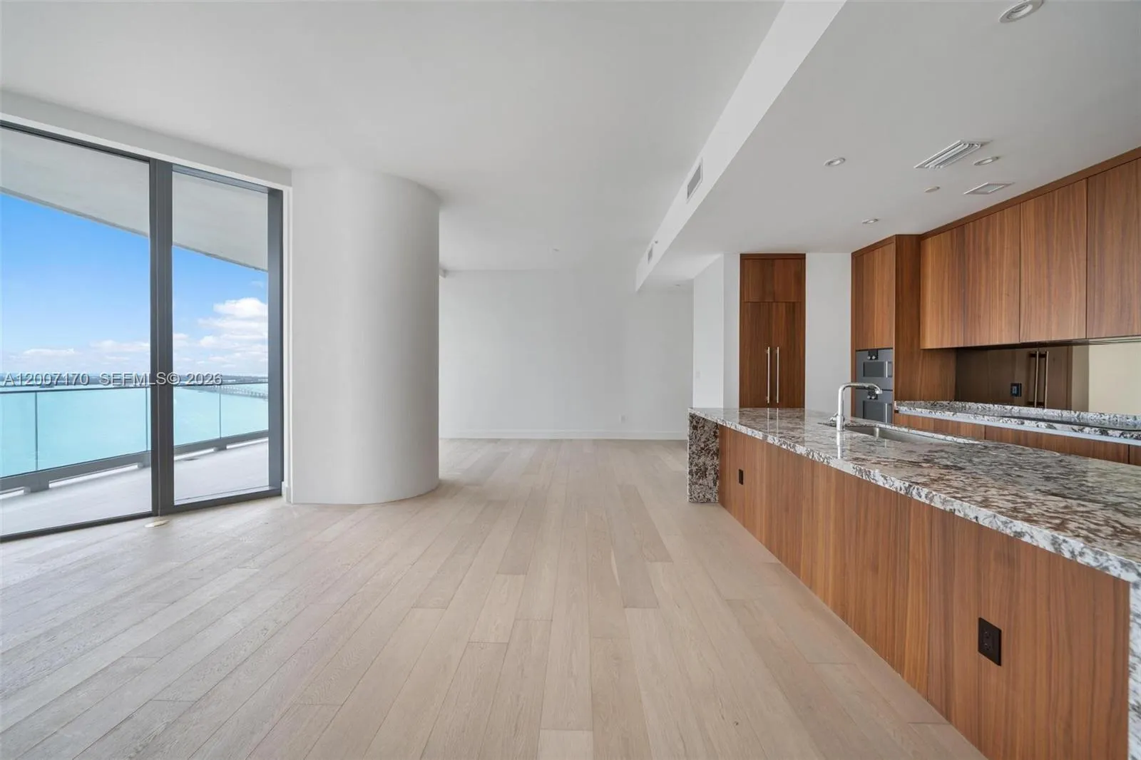 En Renta 175 SE 25th Road 1904, Miami, FL 33129, Miami, FL 33129