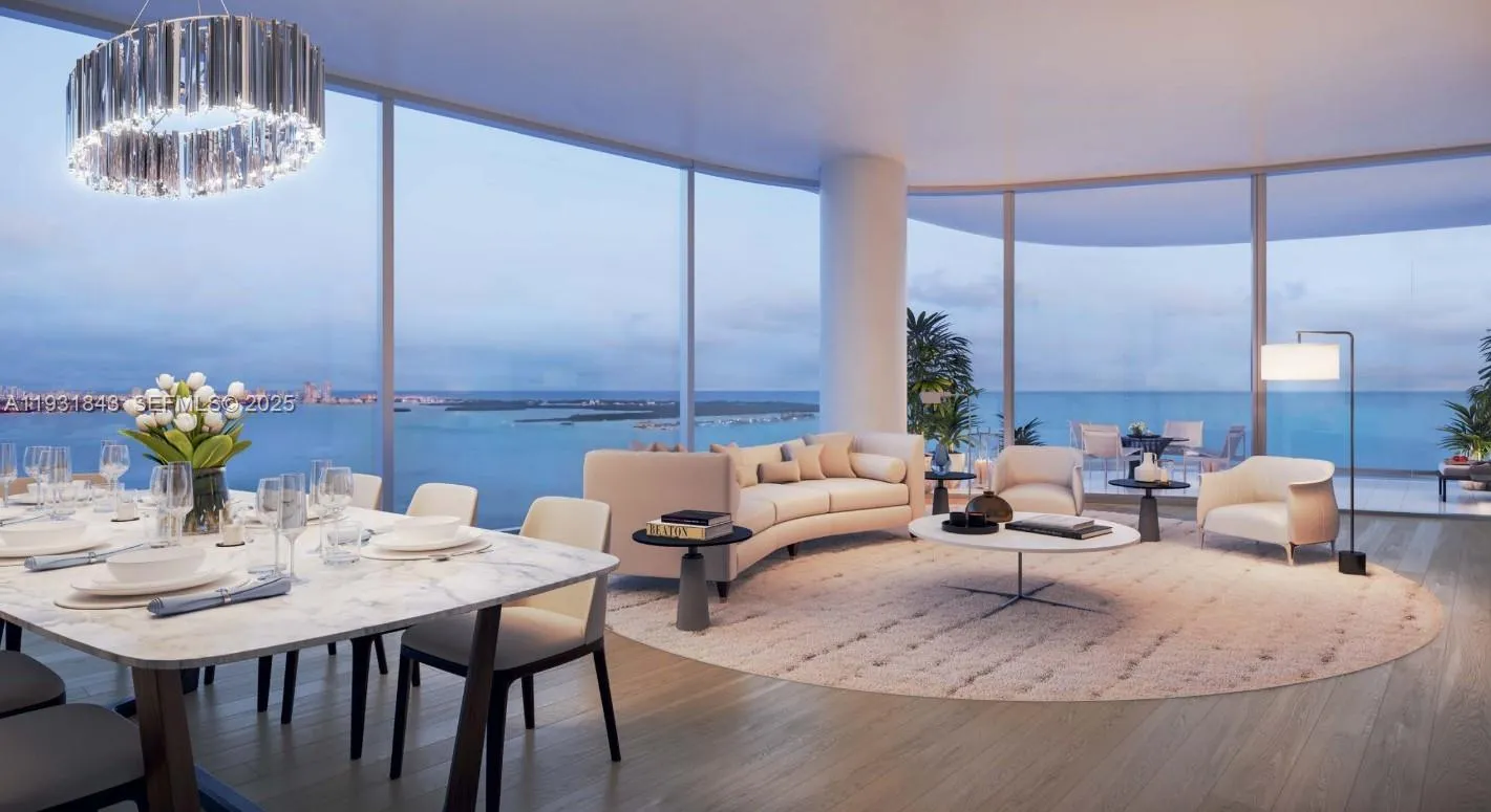 Foto de propiedad en 175 SE 25th Road 4201, Miami, FL 33129 Miami con MLS# 