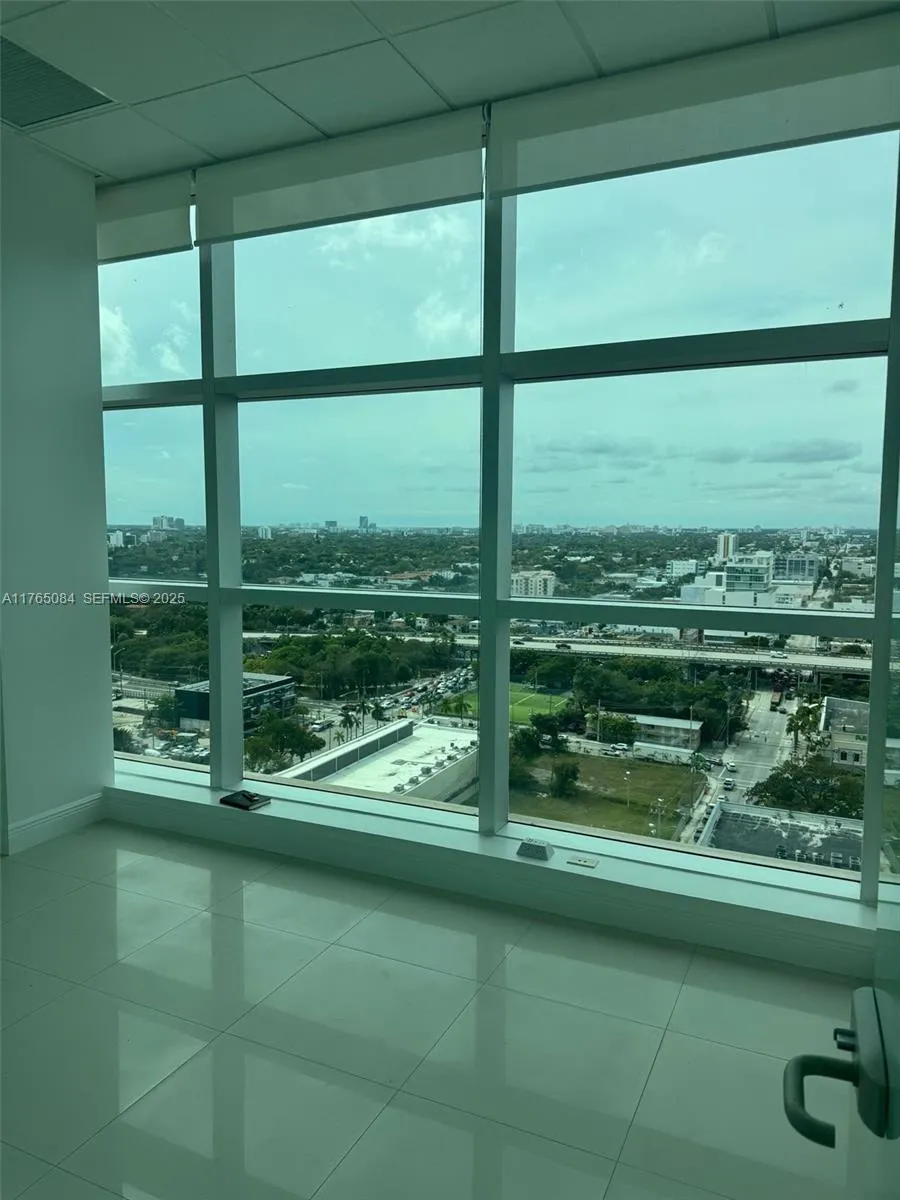 En Renta 175 SW 7th Street 1812, Miami, FL 33130, Miami, FL 33130