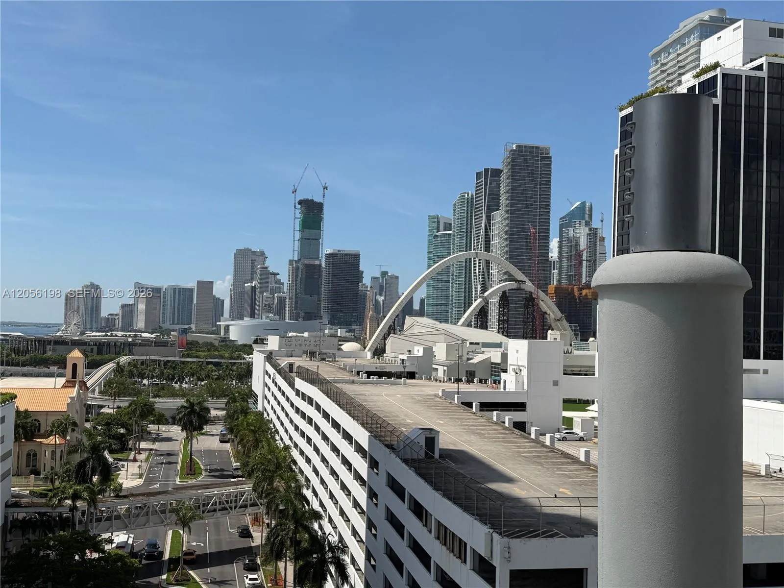 Foto de propiedad en 1750 N Bayshore Drive 1212, Miami, FL 33132 Miami con MLS# 