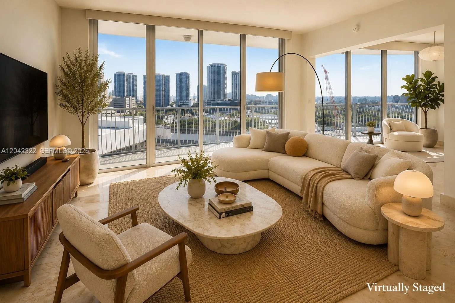 Foto de propiedad en 1750 N Bayshore Drive 1814, Miami, FL 33132 Miami con MLS# 