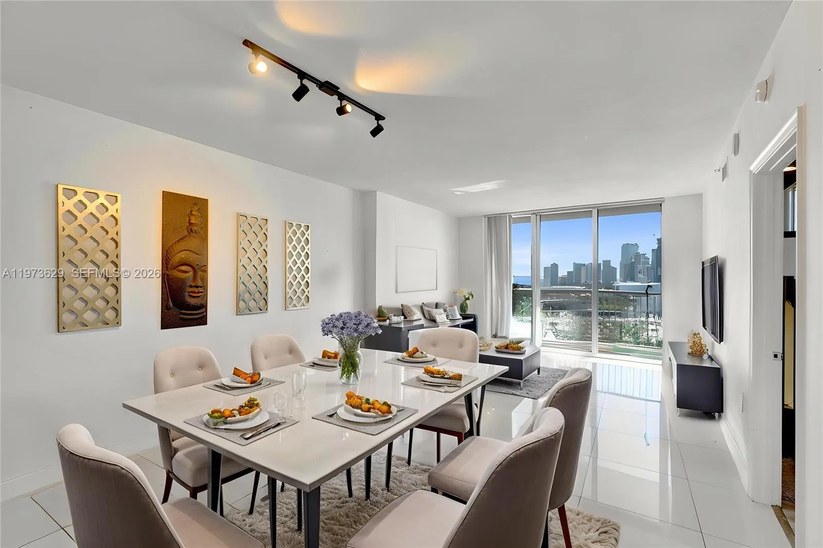 Foto de propiedad en 1750 N Bayshore Drive 2510, Miami, FL 33132 Miami con MLS# 