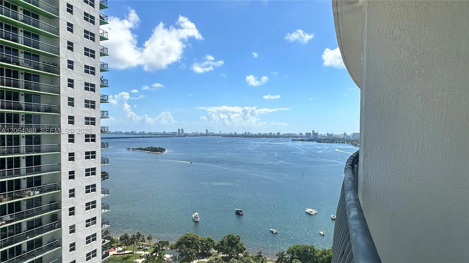 Foto de propiedad en 1750 N Bayshore Drive 2607, Miami, FL 33132 Miami con MLS# 