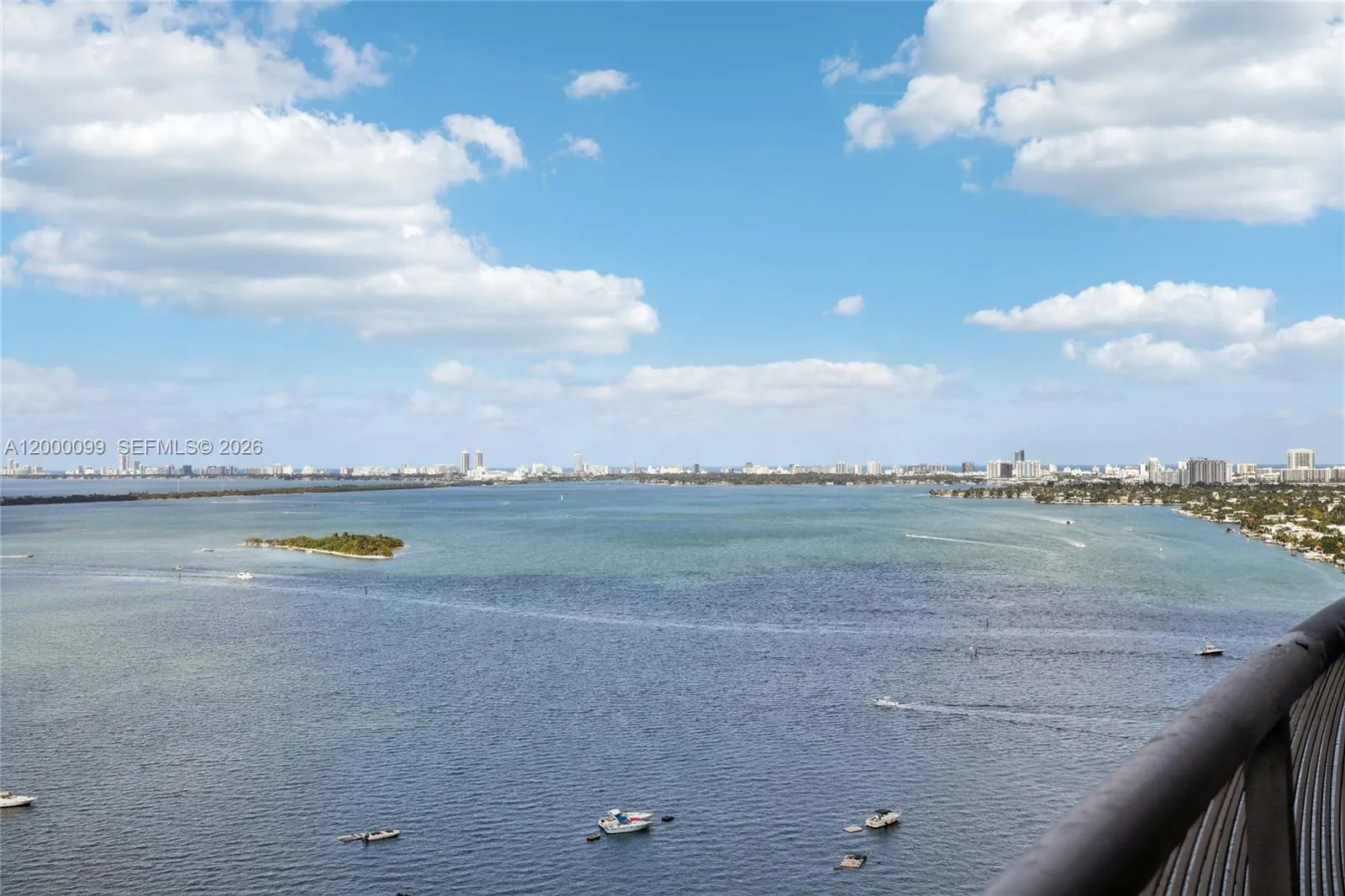 En Renta 1750 N Bayshore Drive 2805, Miami, FL 33132, Miami, FL 33132