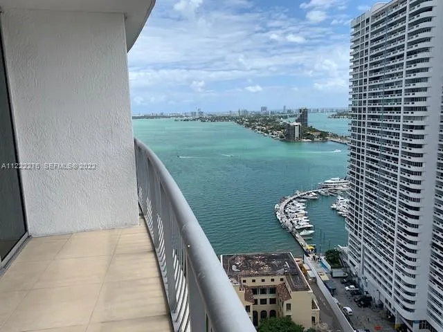 Foto de propiedad en 1750 N Bayshore Drive 2806, Miami, FL 33132 Miami con MLS# 