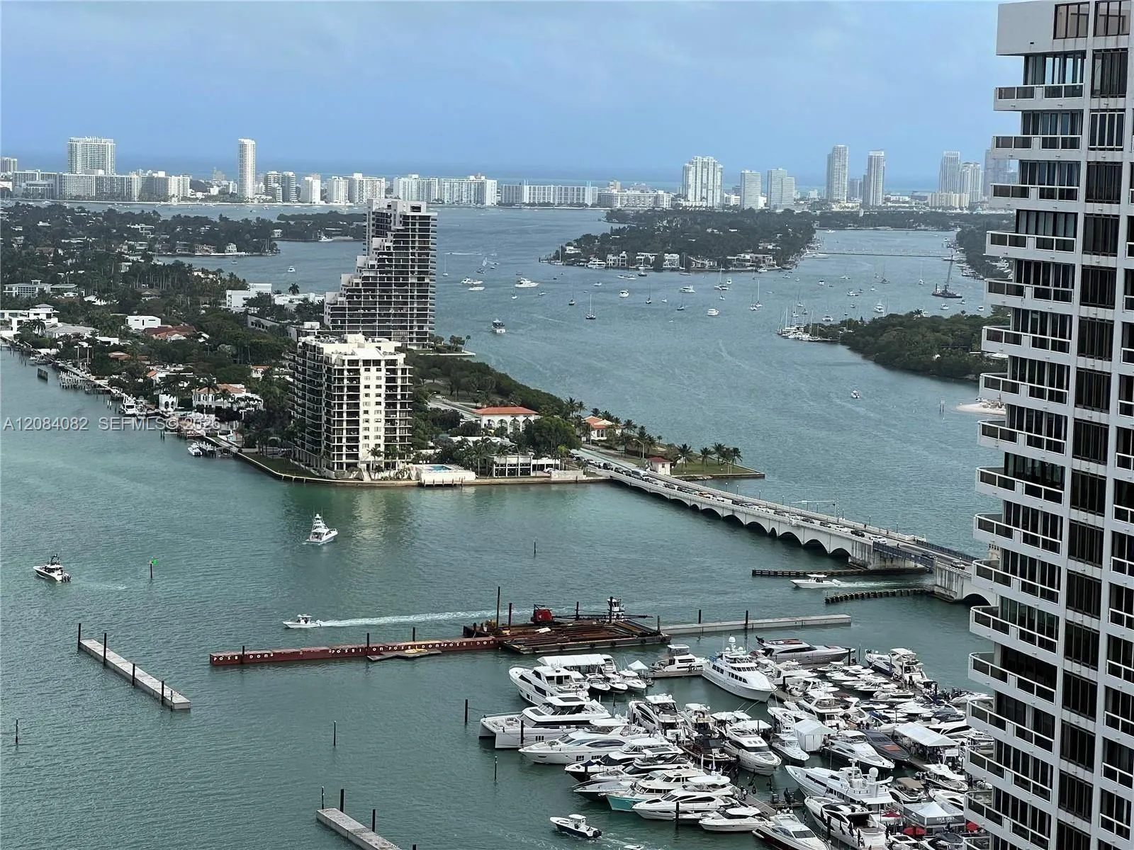 Foto de propiedad en 1750 N Bayshore Drive 3402, Miami, FL 33132 Miami con MLS#