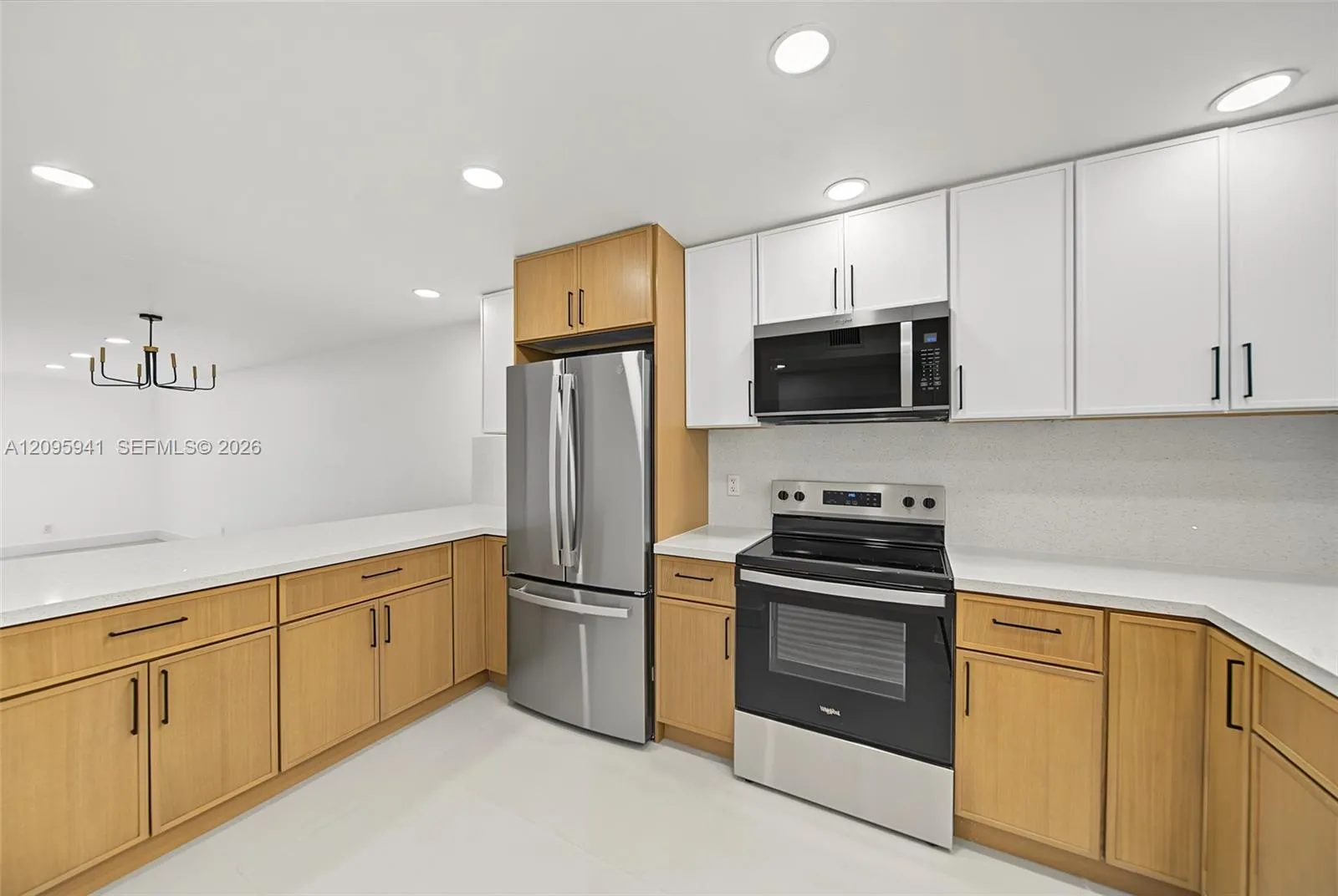 En Renta 1750 W 46th Street 437, Hialeah, FL 33012, Hialeah, FL 33012