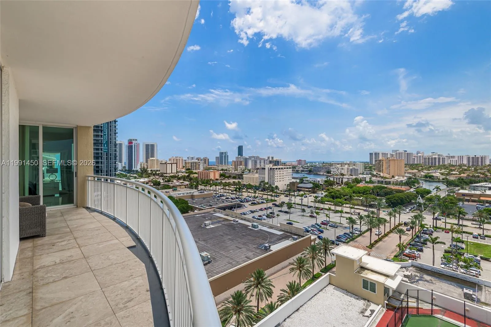 En Renta 1755 E Hallandale Beach Boulevard 1407E, Hallandale Beach, FL 33009, Hallandale Beach, FL 33009